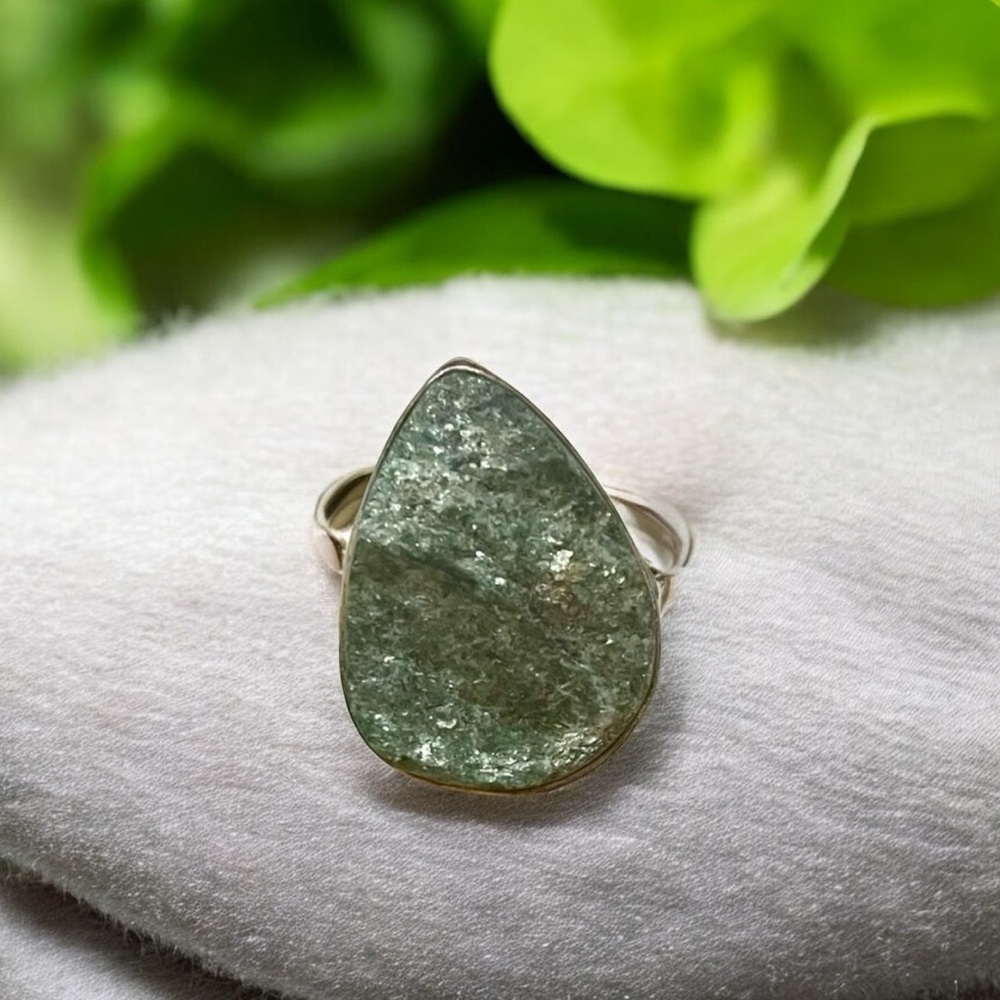 Green Moldavite Solid Sterling Silver Ring 925 Si… - image 1